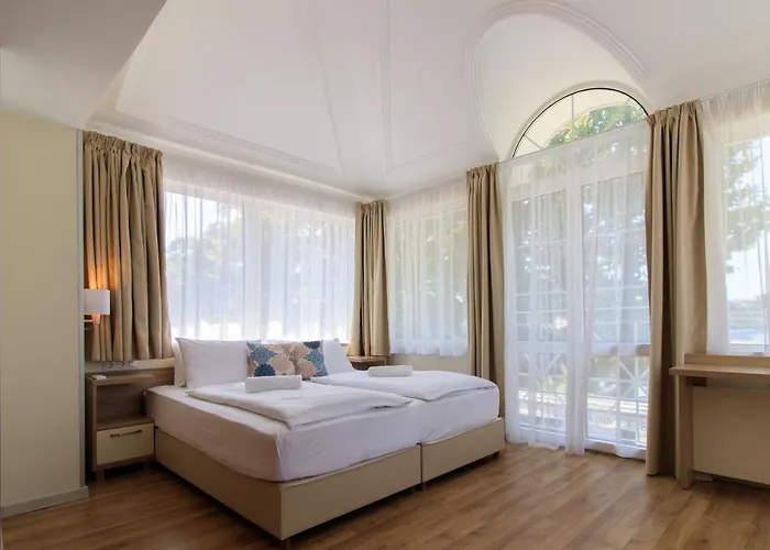 Villa Marina Inn Siófok